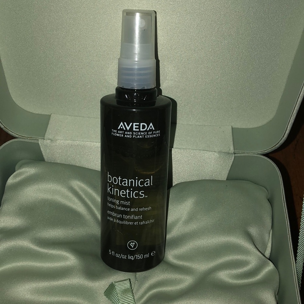 Aveda Botanical Kinetics Toning Mist